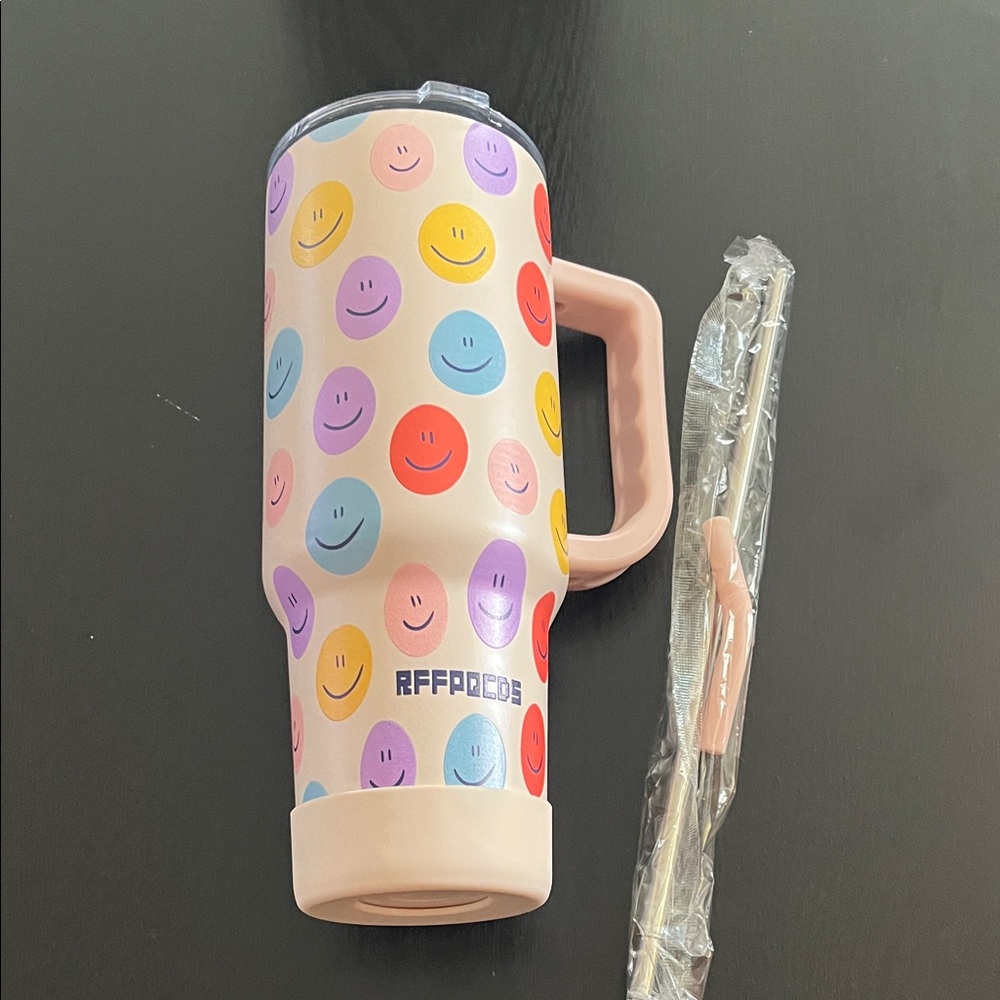 40 oz. Smiley Stainless Travel Mug and Straw
